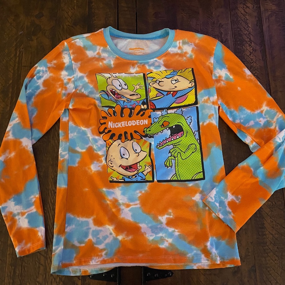 Large Nickelodeon 90's Long sleeve T-shirt!